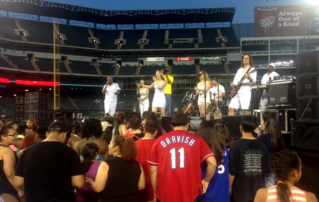 Photo: LaQuenda Jackson The Rally Night crowd was entertained by Downtown Fever at Globe Life Park.