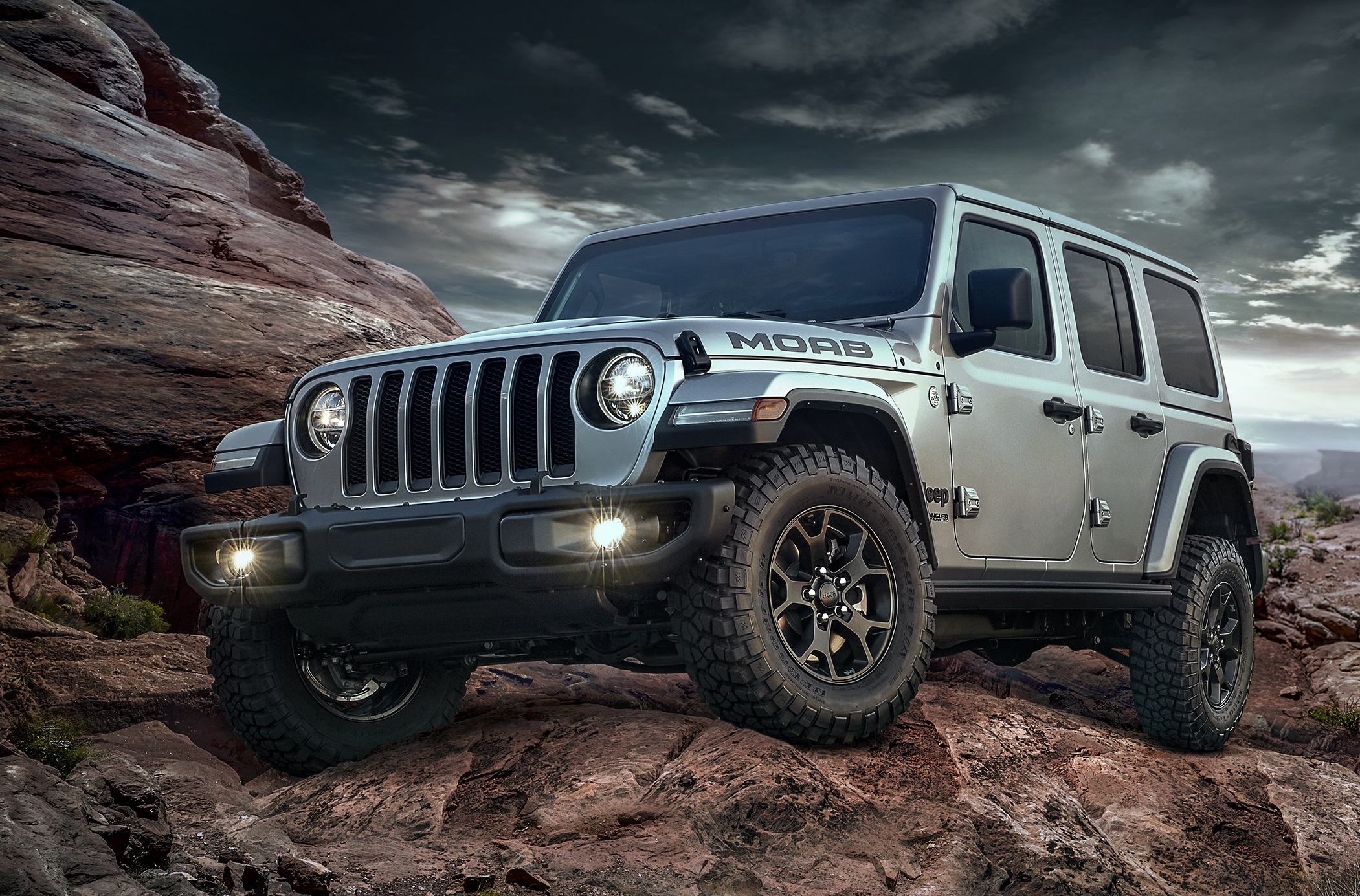 Лучшие внедорожники. Jeep Wrangler спецверсии. Jeep Wrangler Ram. Wrangler Jl Unlimited Rubicon Silver Edition. Джип Вранглер тонированный.