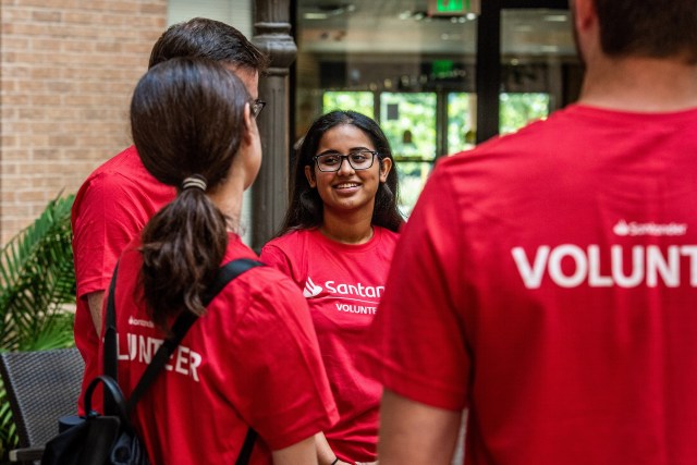 SC summer interns at Walnut Place