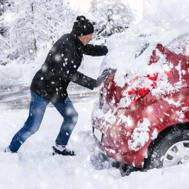 What to do if your car is stuck in snow: 9 tips and tricks for drivers