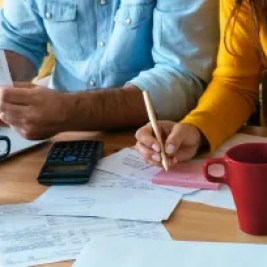 4 tips to better manage your bills